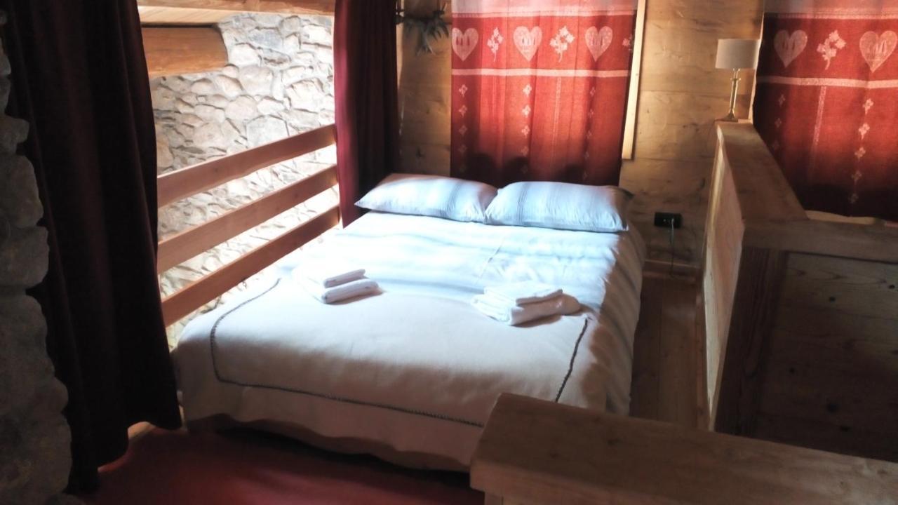 B&B L'Abric - Centro Storico Di Limonetto Limone Piemonte Zimmer foto