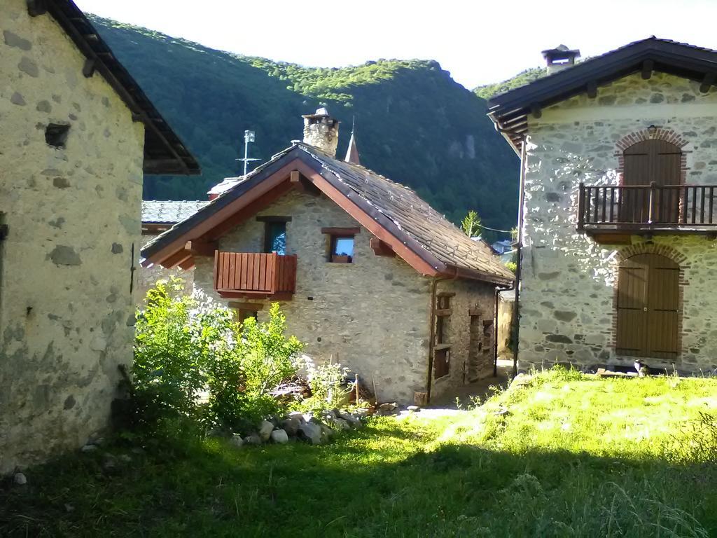 B&B L'Abric - Centro Storico Di Limonetto Limone Piemonte Exterior foto